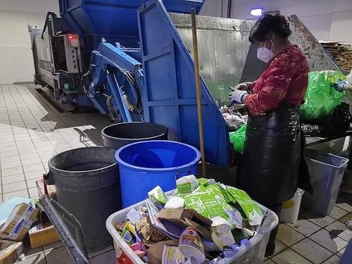 市人大委员多少人