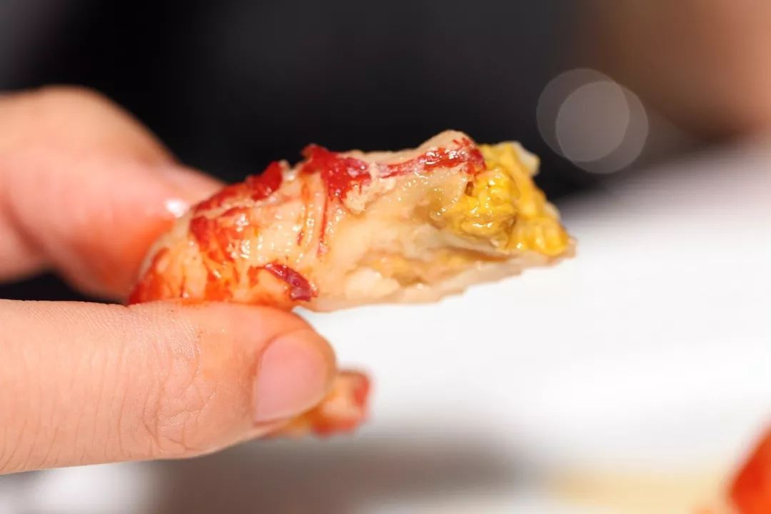 吃完要上天!南京新生代五星级自助,百种美食、