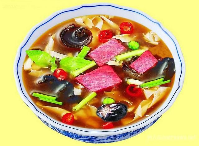 舌尖上的中国推荐美食早餐--牛肉胡辣汤