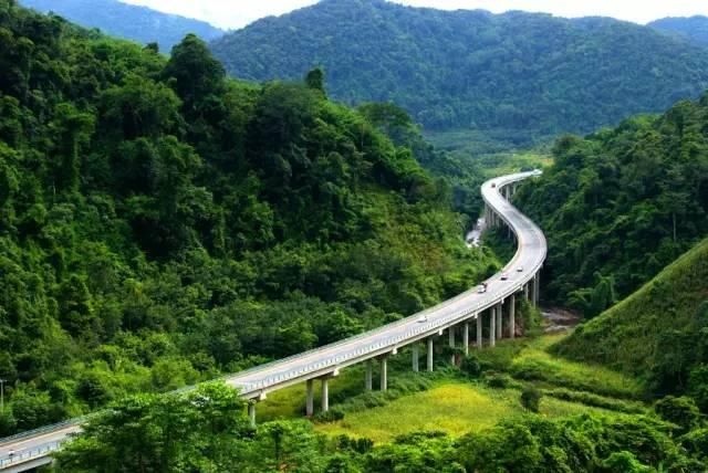 除了川藏线，国内还有这10条绝美公路