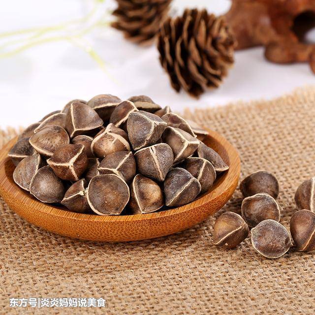 女人更年期雌激素在下降,多吃8种碱性食物,补