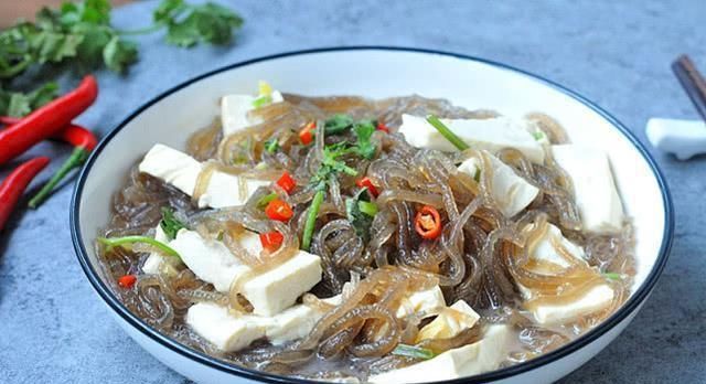 用它代替晚饭,我坚持吃了1个月,皮肤白了腰变细了,穿啥都好看