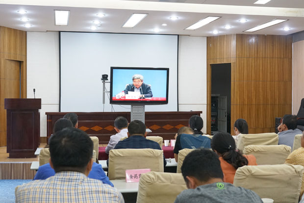 强化责任担当 用铁的纪律确保高考安全