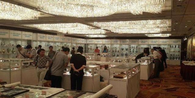 巨尊-广东省造双龙寿字币库平重一两赏析_【快