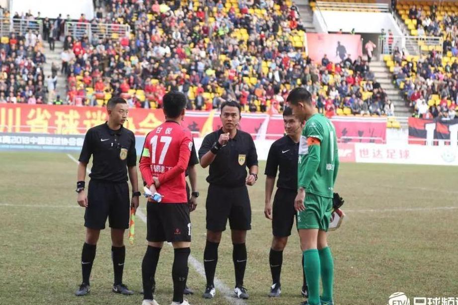 泰州远大加冕2018年中冠联赛冠军