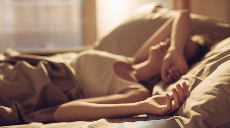 人长期23点后睡觉,身体会发生什么变化?看完还敢熬夜吗
