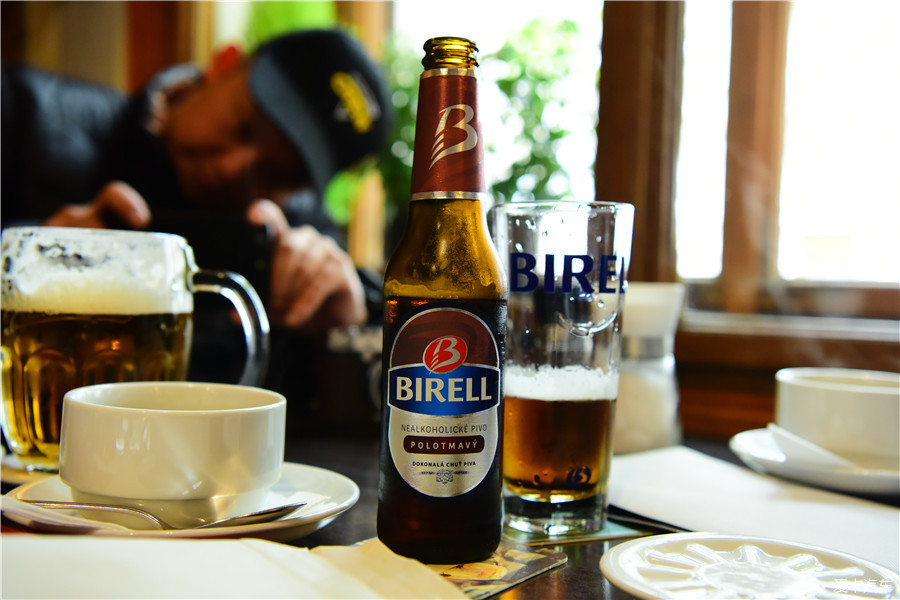 与美女春儿的一日布拉格美食购物路线