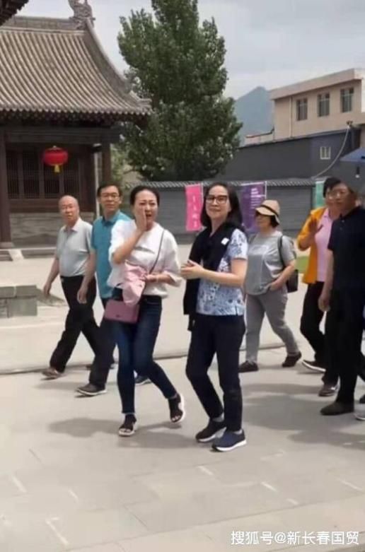 成龙的66岁妻子近照曝光,当年二人结婚竟是这个原因? 御匾会在线注册