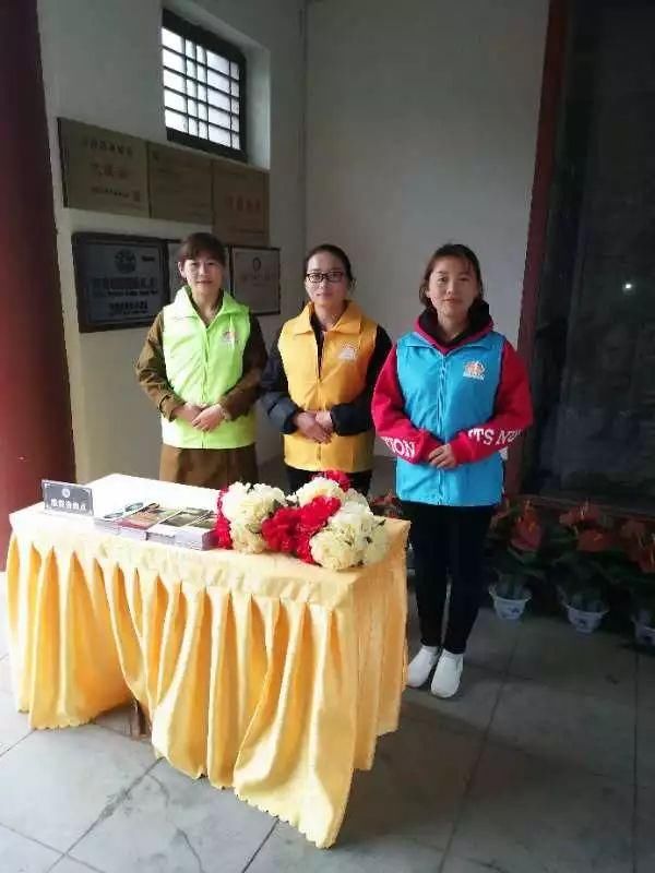 牡丹文化节期间,你被他们暖到了吗?