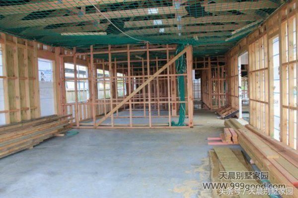 新西兰农村一层别墅建房记：这样建房才高大上！红砖？不存在的！