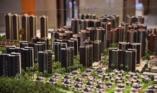 “坚持房住不炒”被再次强调，多地已吹响楼市去杠杆号角!