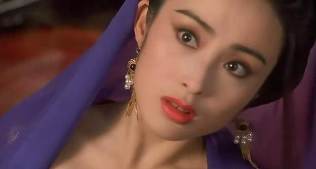 传言被周星驰抛弃,后悔从影早期拍过三级片,5