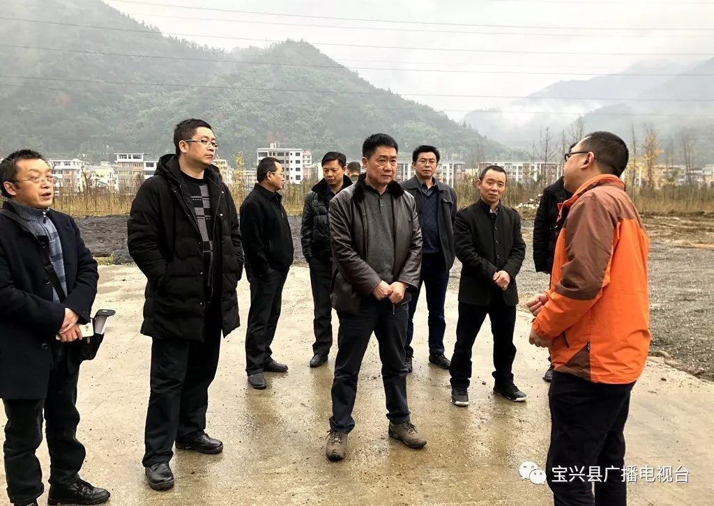 打造省级特色小镇 推进乡村振兴发展