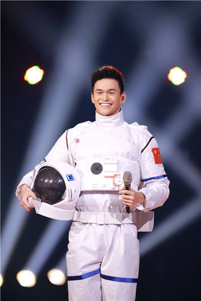 《蒙面2》爆款《勇敢一点》获疯狂转发