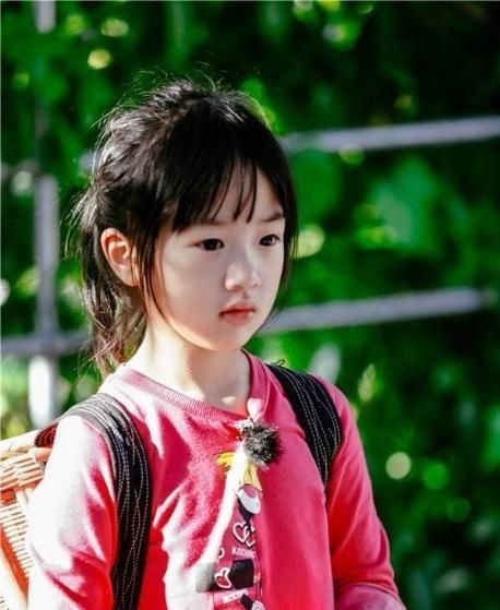 吴尊女儿整容式长大，如今的吴欣怡气质非凡，美成女神！