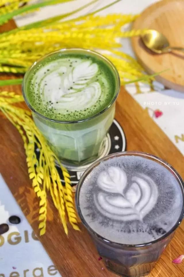 南宁这家500+的3层楼玻璃房里竟然私藏着3个