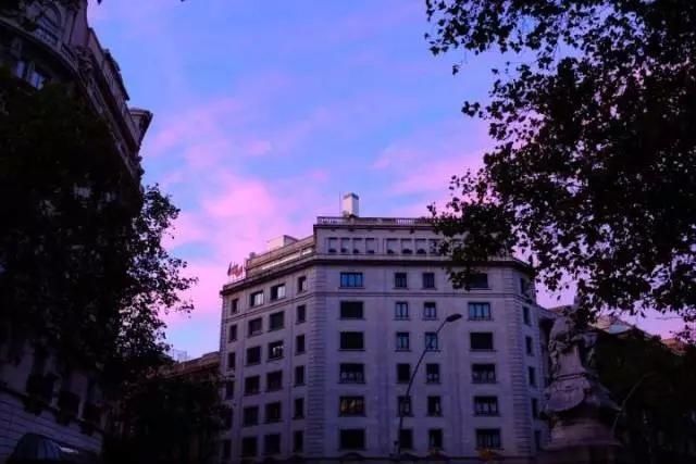 易烊千玺工作室晒出大佬的摄影作品,摄影技术