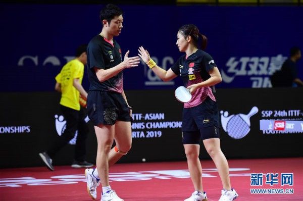 乒乓球亚锦赛刘诗雯许昕