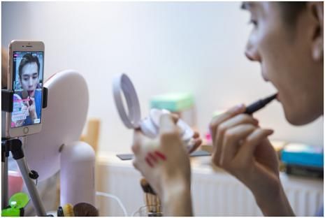 线下是什么意思