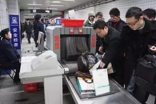 上海人，为什么不喜欢地铁安检，终于有人说出了真相……