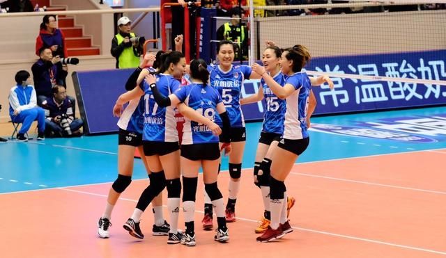 看上海队女排联赛