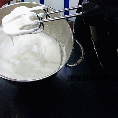 巧克力花纹蛋糕卷