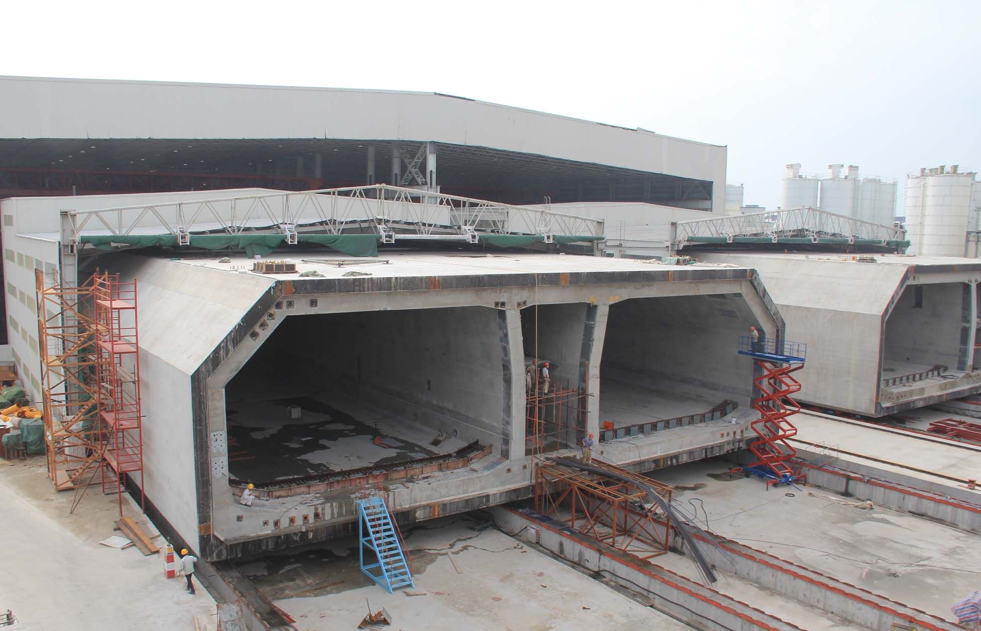 中国再创奇迹:海上建岛,海底建隧道,外国专家:只有中国能做到_【快资讯】