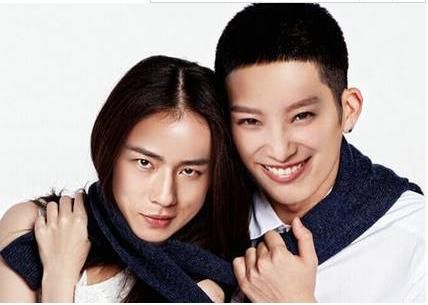 当明星的脸被恶搞之后,王俊凯美呆了,邓超孙俪