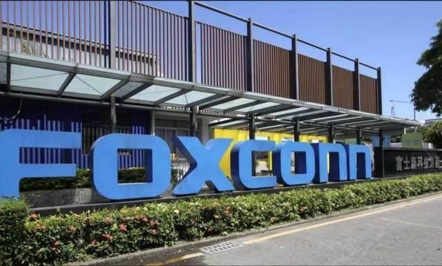 为什么现在富士康烧钱,也还是招不到人?看完