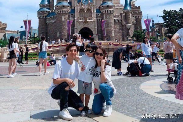 陈楚生二胎得子,与妻子相伴18年,曾经的快男冠