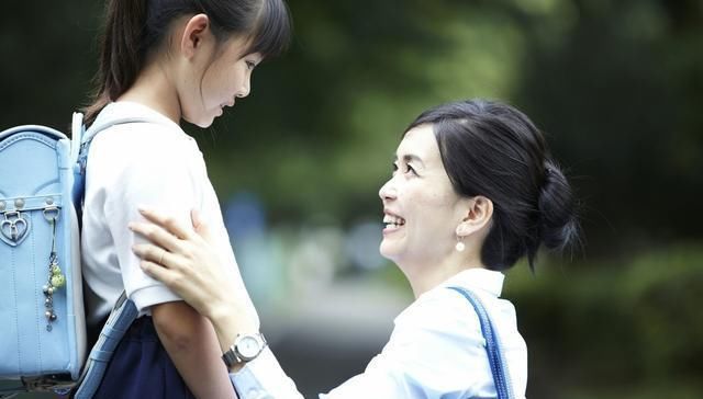朱之文女儿胖成200斤，明明他们日子越来越好了，却把娃养废了