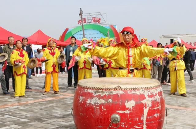 2018蒲城西甜瓜节暨休闲采摘体验季启动仪式举行