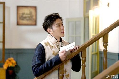 李晨出什么事情了