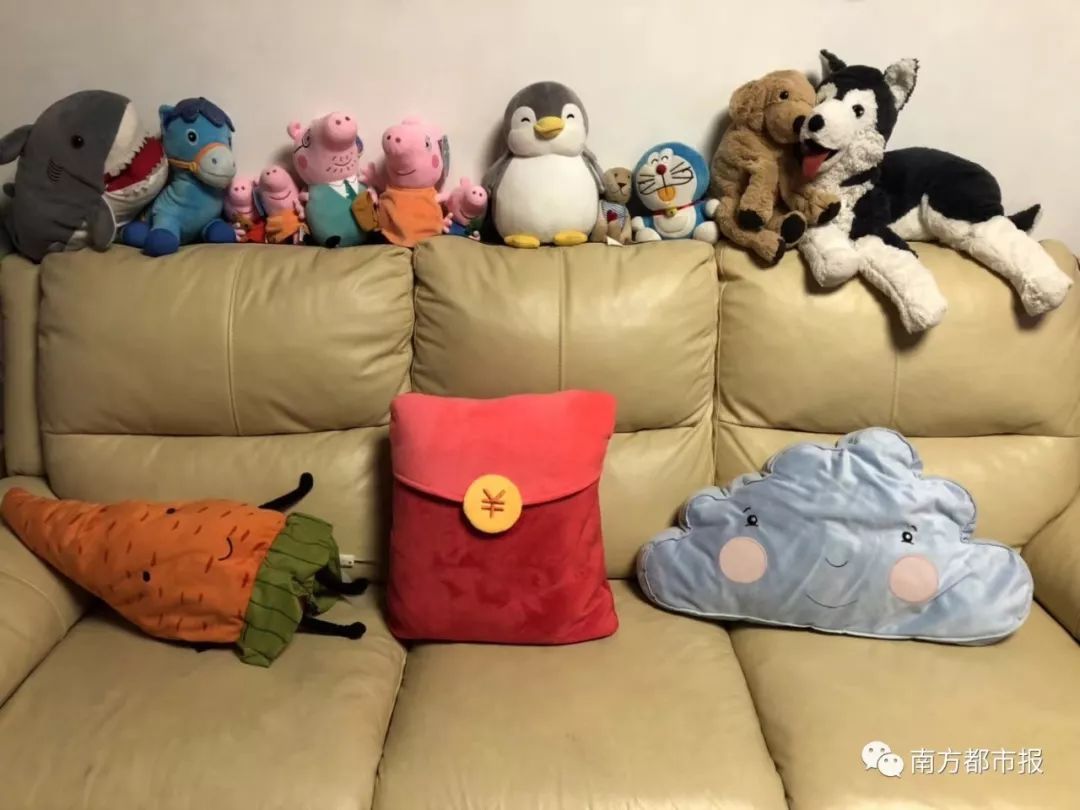 朋友圈两张图炸出一堆被逼疯的家长!收拾到凌晨12点，第二天傻眼