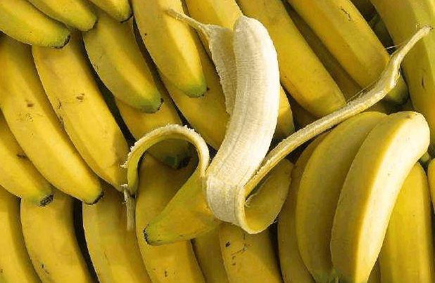 养生香蕉,香蕉和它搭配治疗便秘、咳嗽,但要切