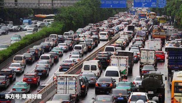 交警提醒:元旦高速这2个行为扣6分,很多车主已