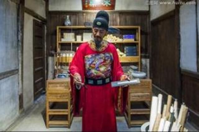 (摘录)亥卯未逢于甲乙富贵无疑乃是正例 亦有命造却反其意