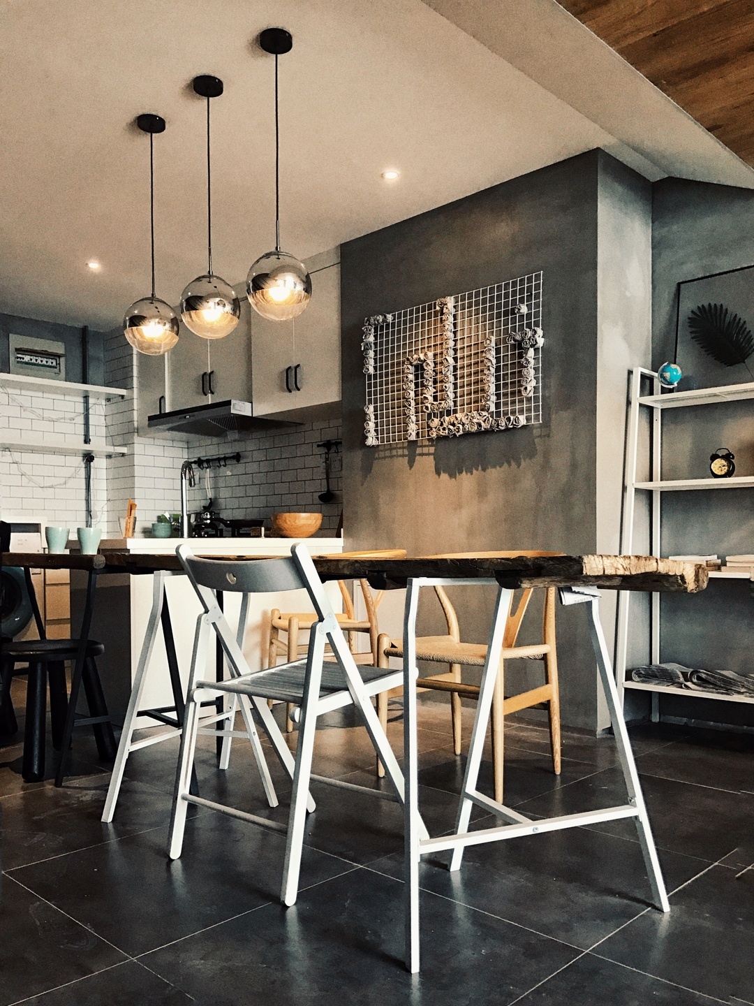 对话设计师| 怪才 鲁小川: 北漂 过、 海漂 后,他