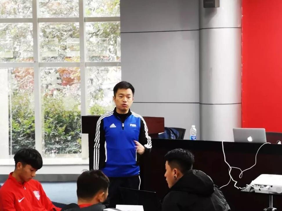 中国足球协会D级教练员培训班-重庆当代力帆