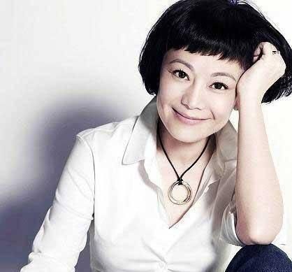 拿过天后，得过影后，当过小三，伤过罗大佑，张艾嘉一生何止传奇