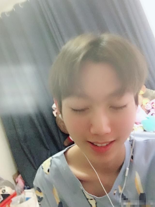 王者主播实力几何?孤影带队,职业选手牌面全无