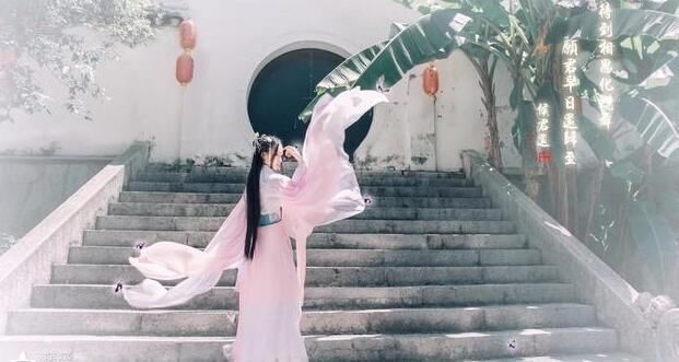 怎么能让自己变成哑巴 t01da897c0456e2d8c6.jpg