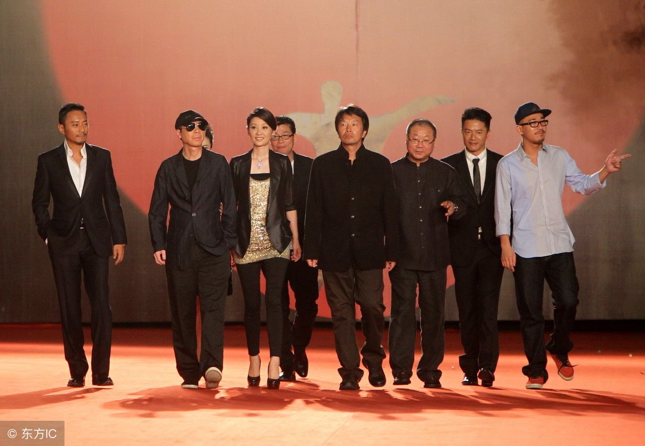 来范伟也是《手机2》的主演之一,难怪崔永元要