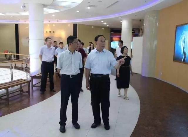 上海光明食品集团梅林正广和股份有限公司党委