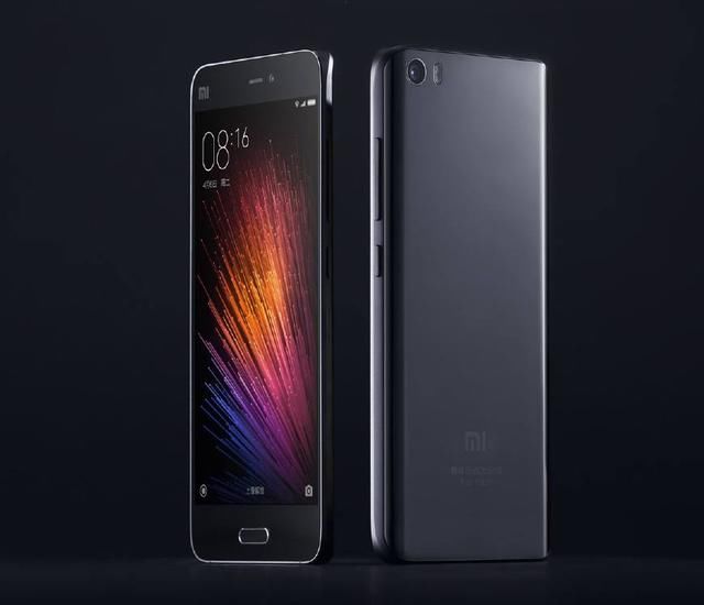 最便宜的荣耀手机多少钱一台 t01db909a3accd6ba3e.jpg