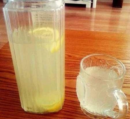早上和晚上喝“蜂蜜”,到底有啥区别?原来我一直喝错了,真浪费