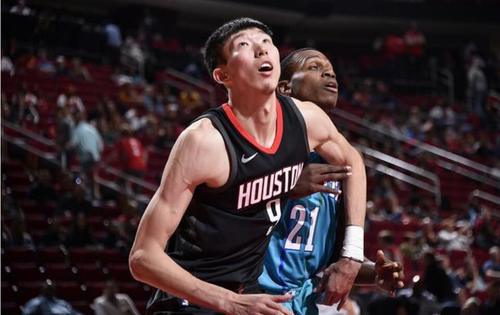 名记曝周琦确定加盟辽宁男篮 本赛季无法出场