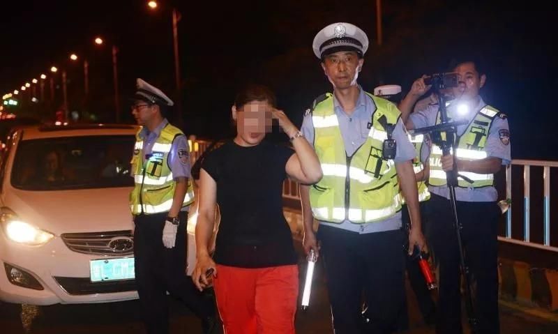 日照交警集中查酒驾,一晚查到38名酒驾司机!有