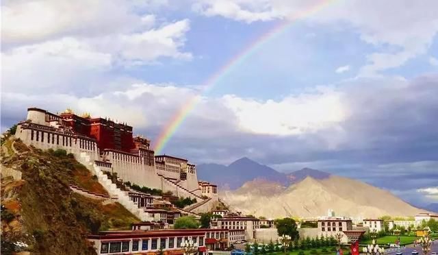 中国最适合情侣双人旅游的十大景区