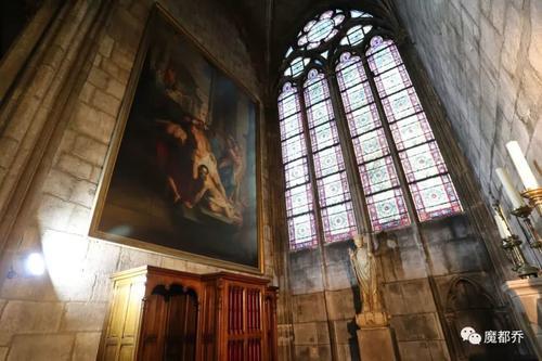 世纪悲剧!巴黎圣母院起火或为电线短路!再次敲